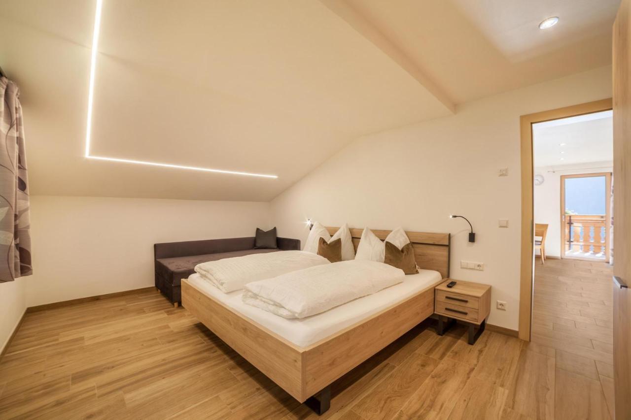 Innergasserhof Ferienwohnung Enzian San Martino In Passiria  Ngoại thất bức ảnh